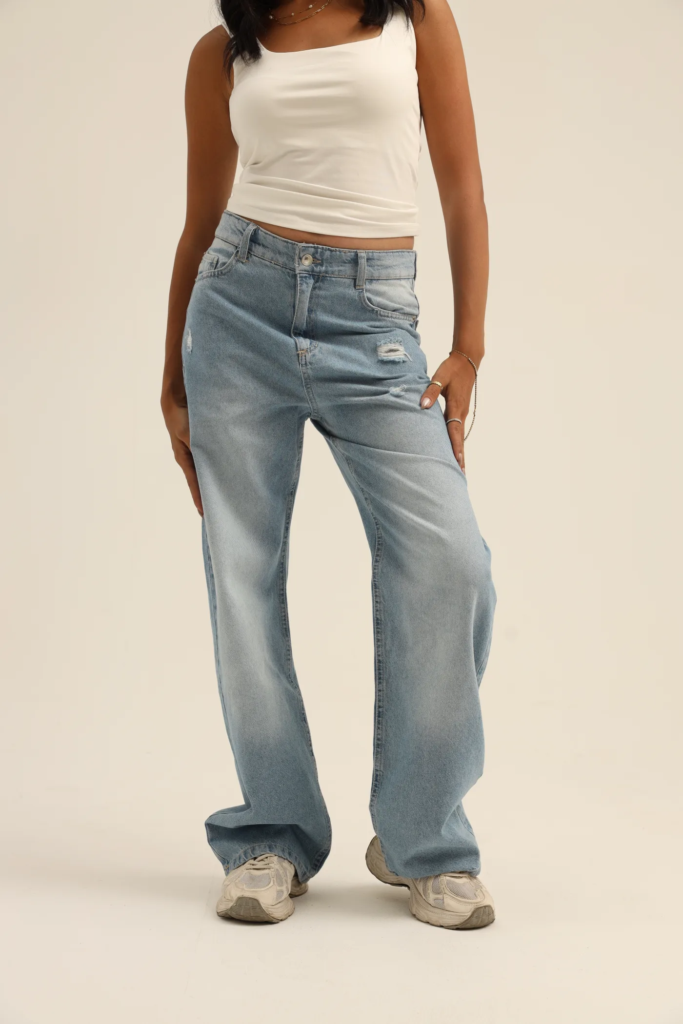 Wide-Leg Jeans